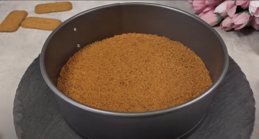 Unbked Lotus Biscoff Cheesecake s sirom od sira -Lotus krema - jednostavna i jednostavna priprema!