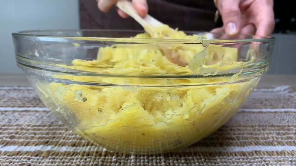 Samo naribajte krumpir - odličan ručak ili večera Samo naribajte krumpir - odličan ručak ili večera