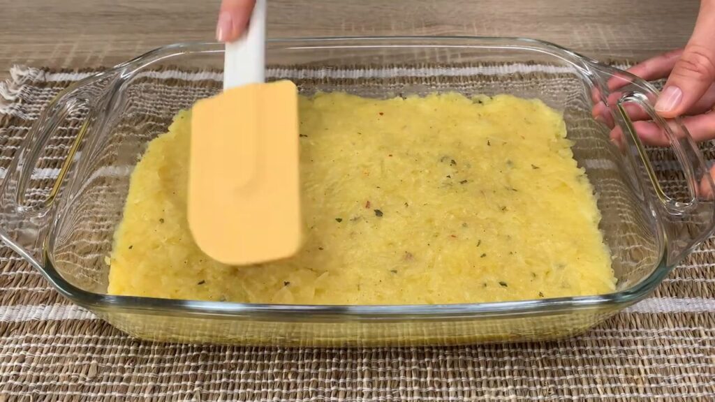 Samo naribajte krumpir - odličan ručak ili večera Samo naribajte krumpir - odličan ručak ili večera