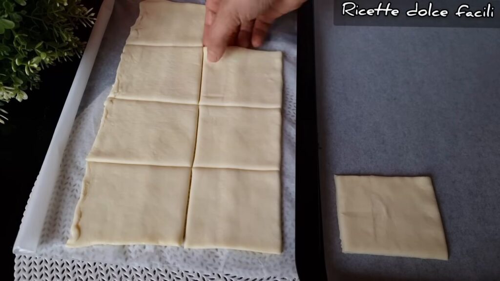 Sve što trebate je lisnato tijesto i jabuka za pripremu ovog savršenog deserta