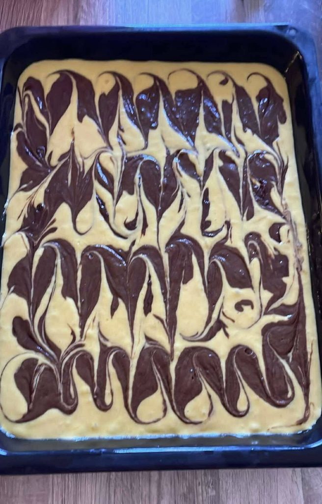 Dva koloska torta s umakom - podatak, fin i završen jednom!