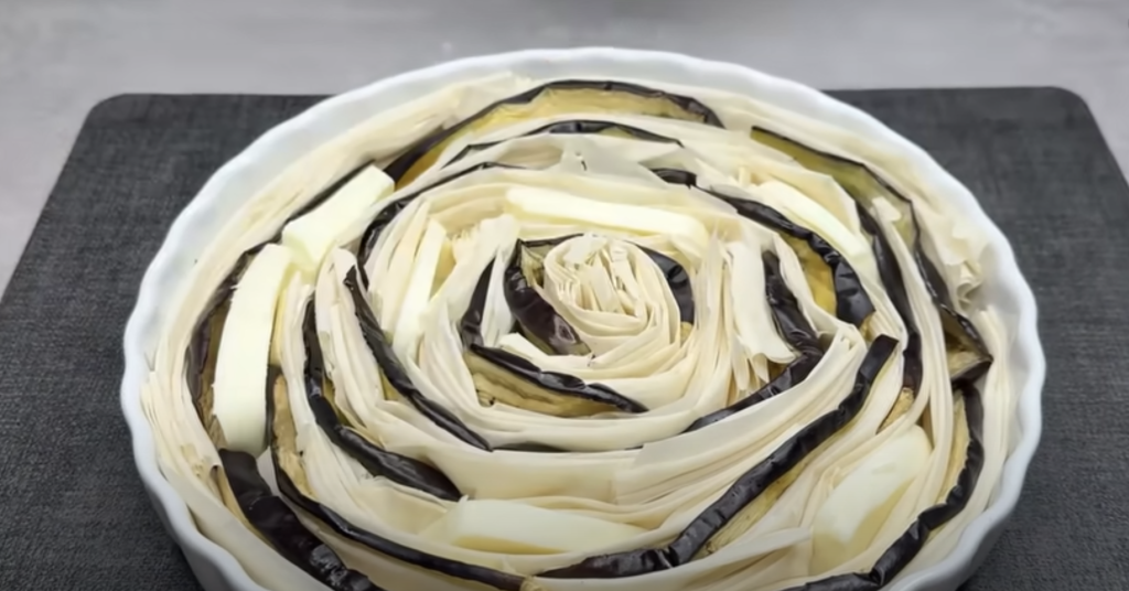 Sleece kolač od patlidžana i sira u tijestu za filo: hrskava delicija s mirisom Sredozemlja