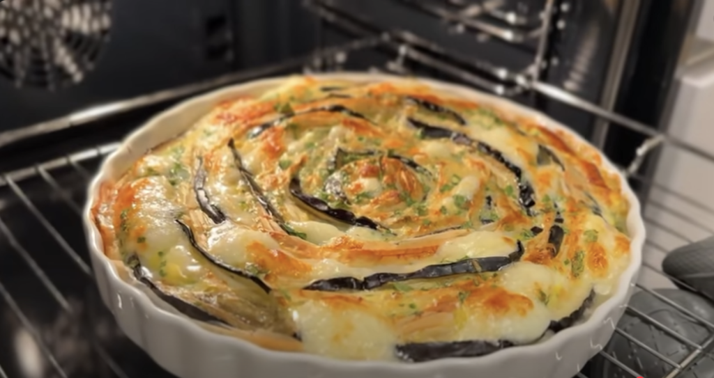 Sleece kolač od patlidžana i sira u tijestu za filo: hrskava delicija s mirisom Sredozemlja