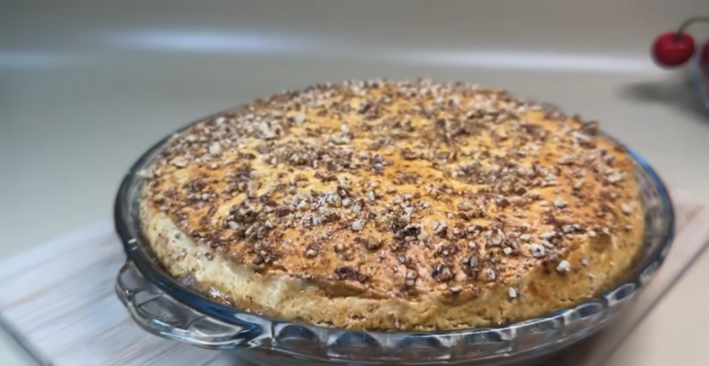 Torta s kiselim vrhnjem, punjenjem marelice i oraha - recept korak po korak